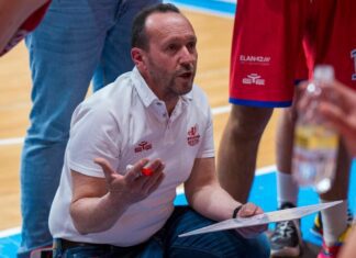 Mestre, colpo di scena: esonerato Ferraboschi