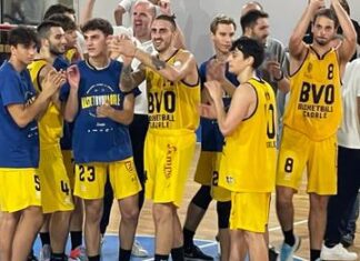 Il terzetto Jesolo (pronto riscatto), Salzano e Cestistica Vr dietro le “battistrada” Roncaglia e Caorle.