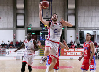 Serie B Nazionale: Vicenza annichilisce Mestre nel derby (+27). Rucker “sfonda” quota 100 imponendosi a Saronno.