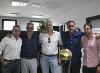 A2: Gemini Mestre, Festa promozione e prolungamento coach Ferrari