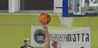 Dr1: Tre squadre, Curiss Istrana (Nord), Spinea (Sud) e Creazzo (Ovest), in testa alla classifica.