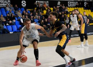Serie B Nazionale: Sabato sera (ore 20) a Piazza Armerina per S4 Vicenza. Domenica Rucker cerca il sesto “sigillo” ospitando Piacenza